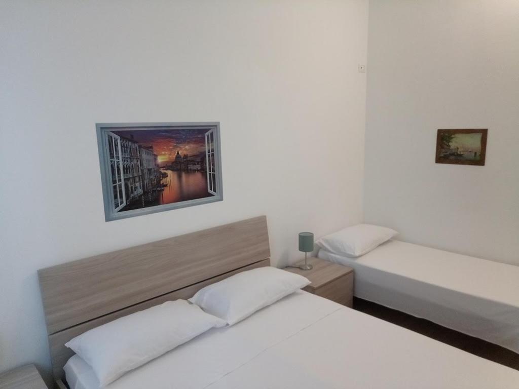 Sunshine30Mt Tram Ingresso Indipendente Wifi Venezia Free Park Apartment Luaran gambar